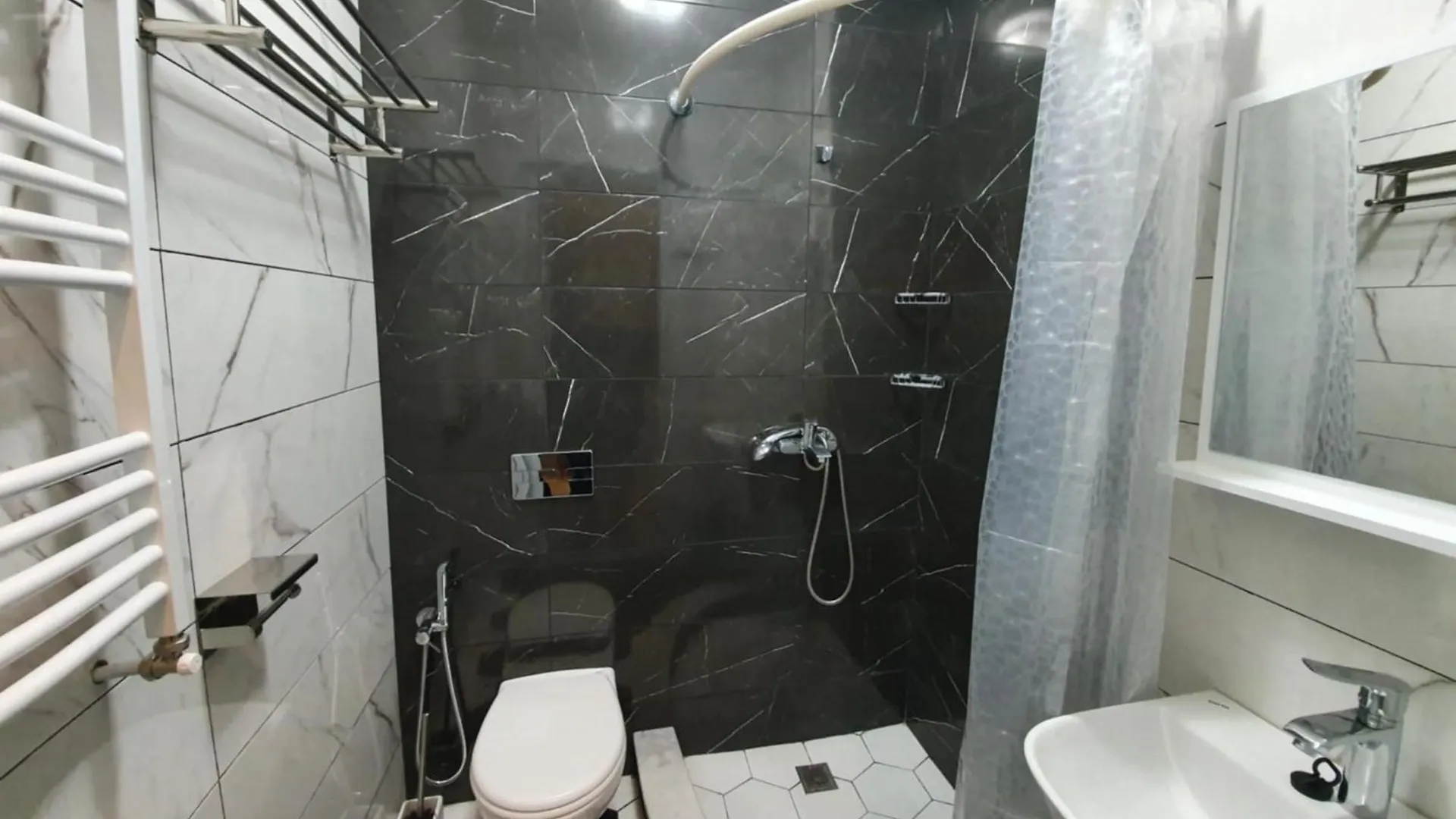 Premium Hostel In The Heart Of Tbilissi Maison d'hôtes